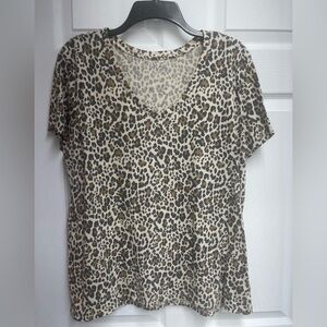 GAP Leopard Print “Favorite  T” sz XL